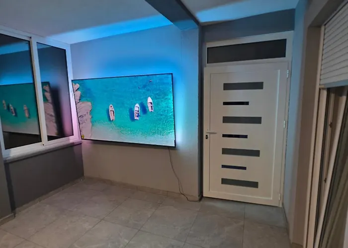 Daire Apartment Holiday Zadar *