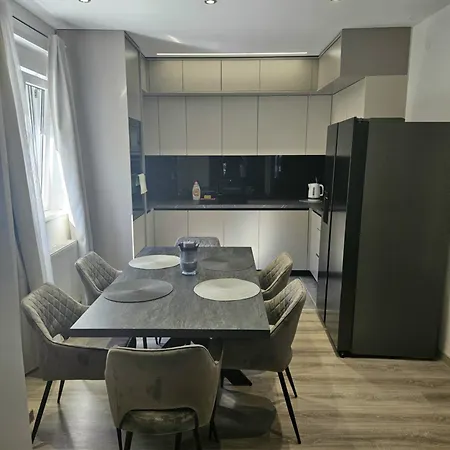 شقة Apartment Holiday Zadar