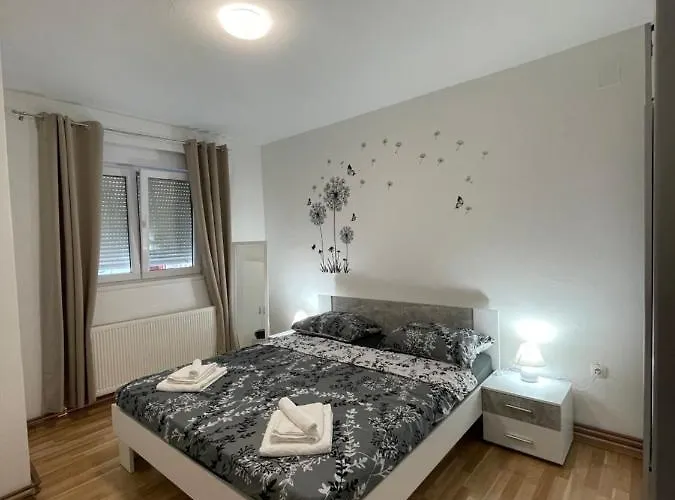 Apartment Holiday Zadar 아파트 자다르