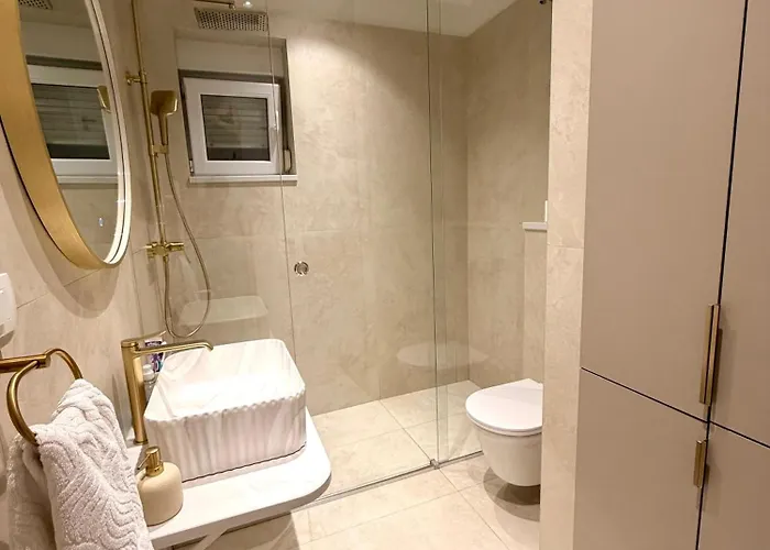 Apartment Holiday Zadar Apartamento *
